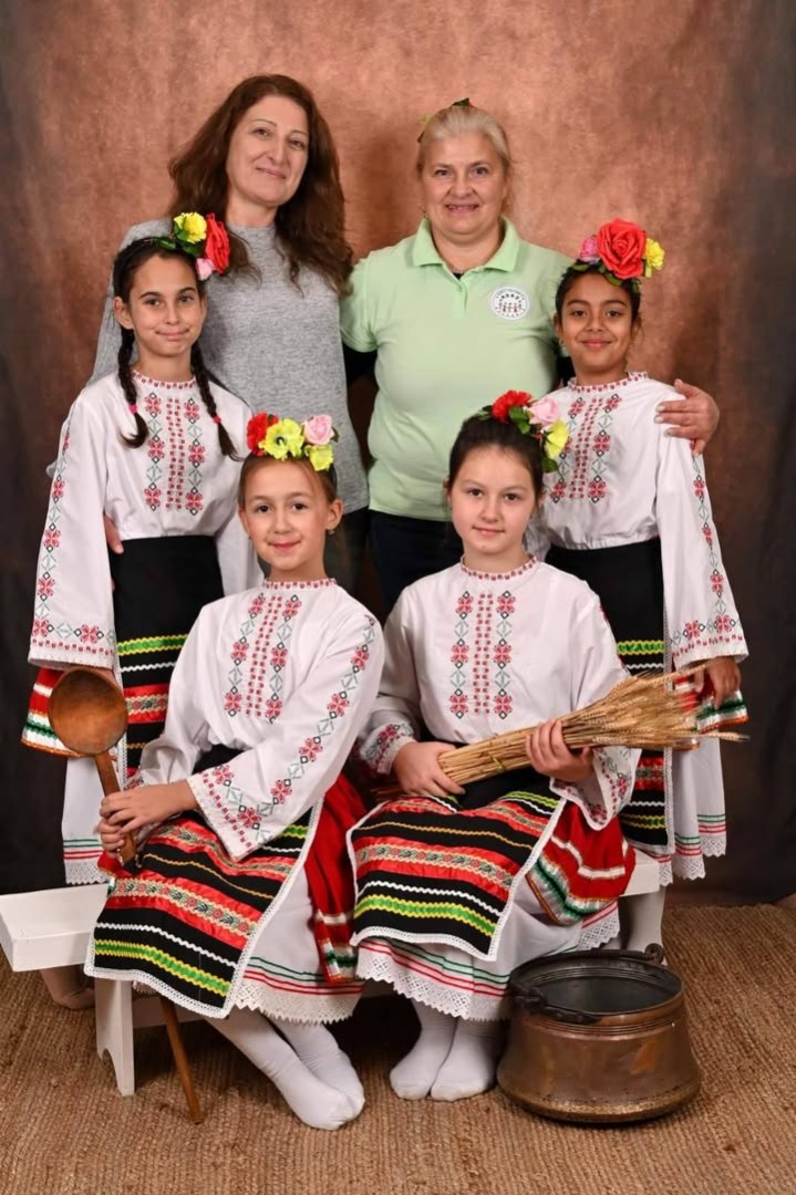 🎶 Нашите Славейчета – с песен и вдъхновение! 🎶

С гордост и вълнение споделяме участието на нашите талантливи четвъртокласнички в Първия фестивал…